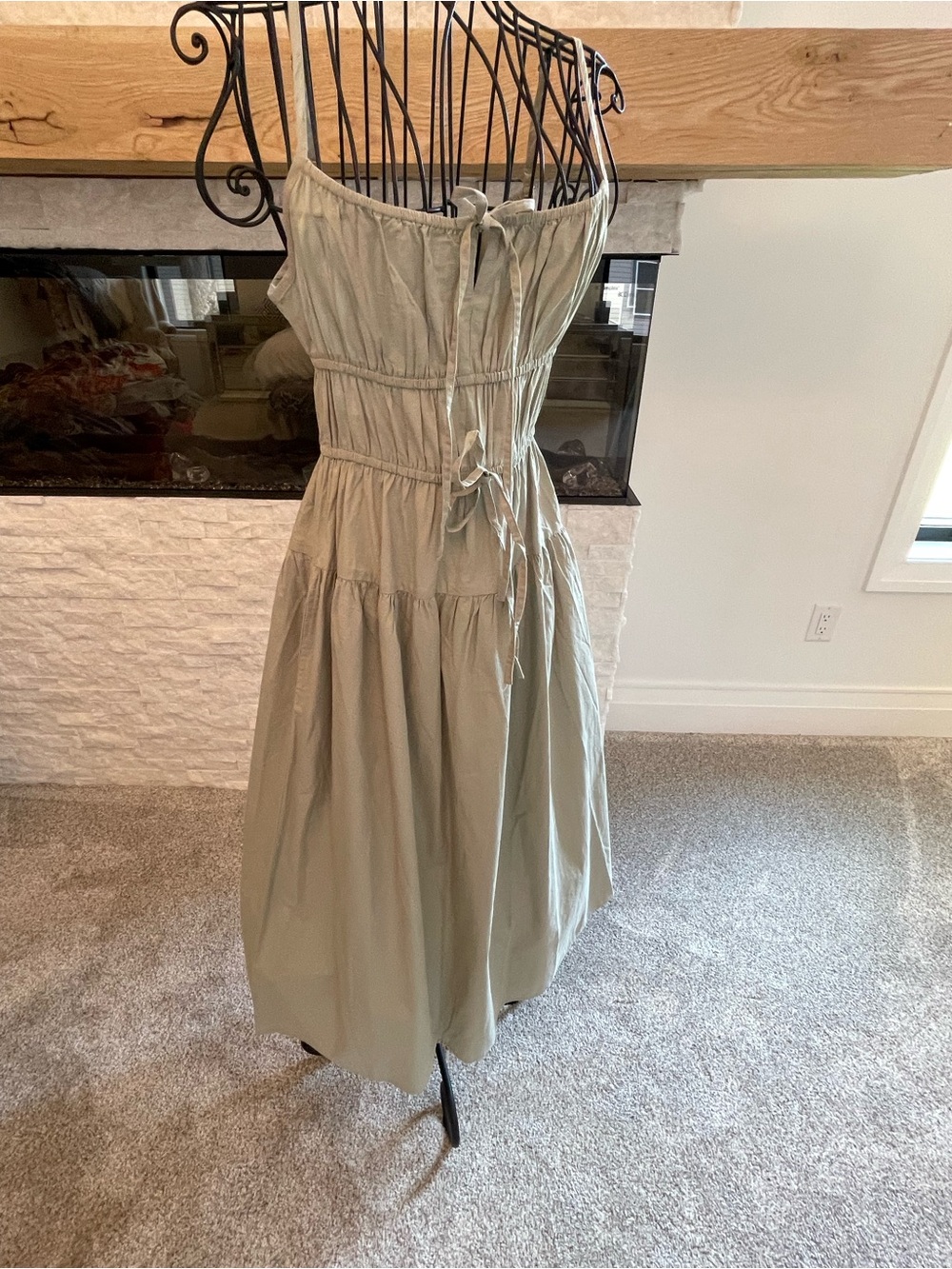 Adjustable Tie-Waist Olive Midi Dress with Smocked Bodice - Picture 2 of 3